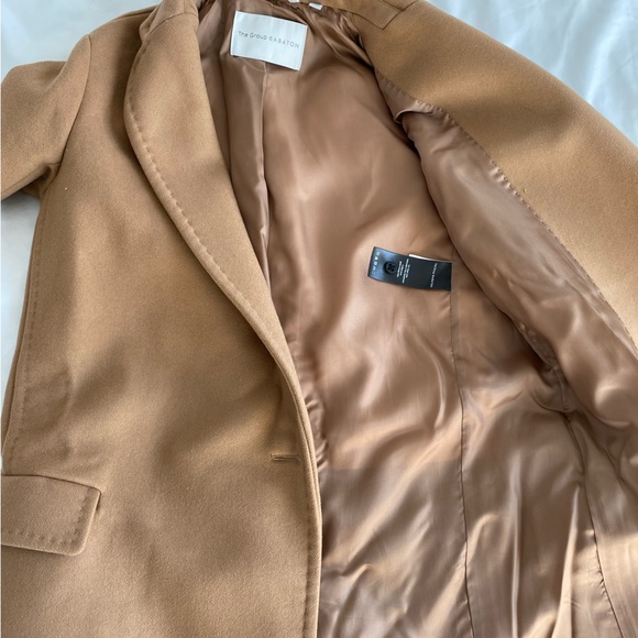 Wool Aritzia Coat - Picture 4 of 5